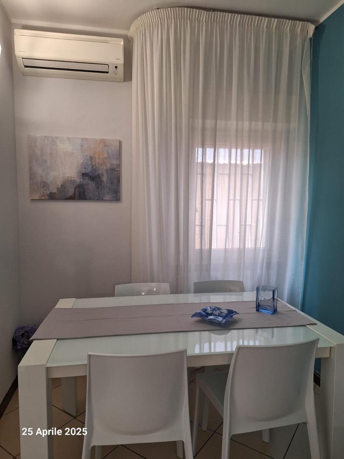 Il Melograno Lägenhet Rimini Exteriör bild